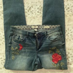 Cutest crop jeans ever! Never worn.
